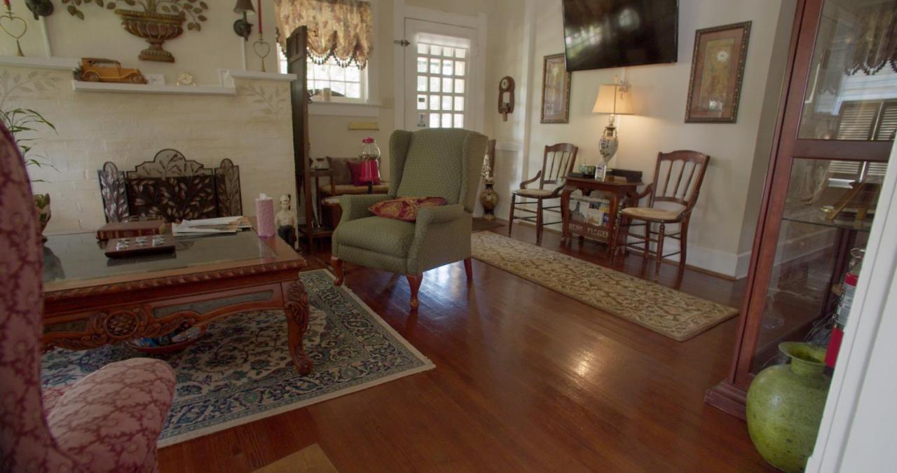 Granbury Gardens Bed And Breakfast Exterior foto