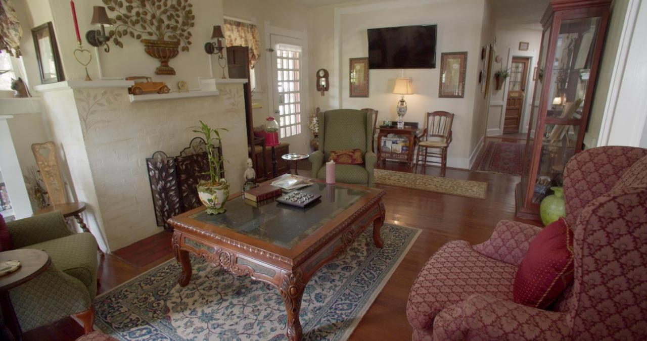 Granbury Gardens Bed And Breakfast Exterior foto